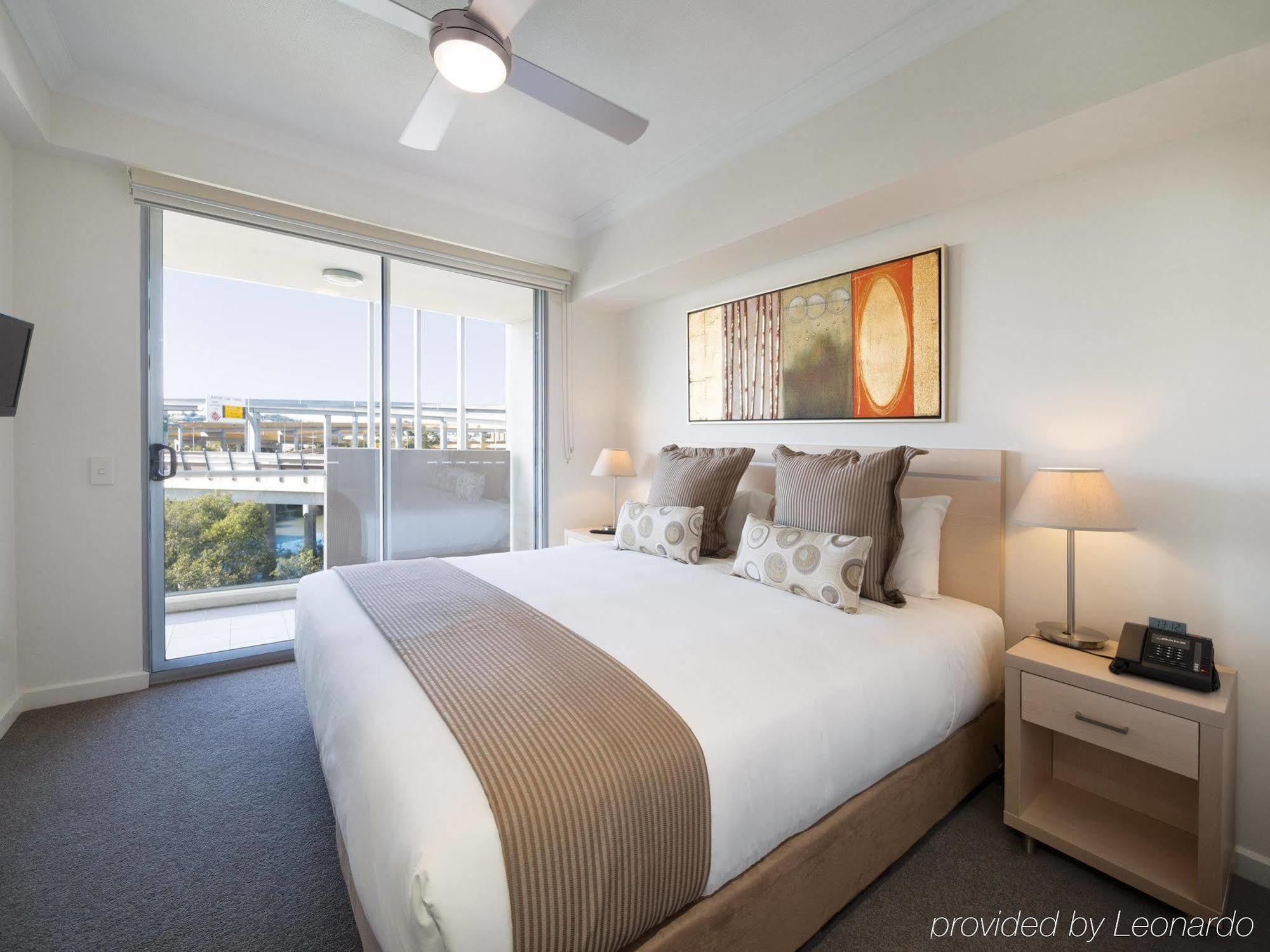 Oaks Brisbane Mews Suites Luaran gambar