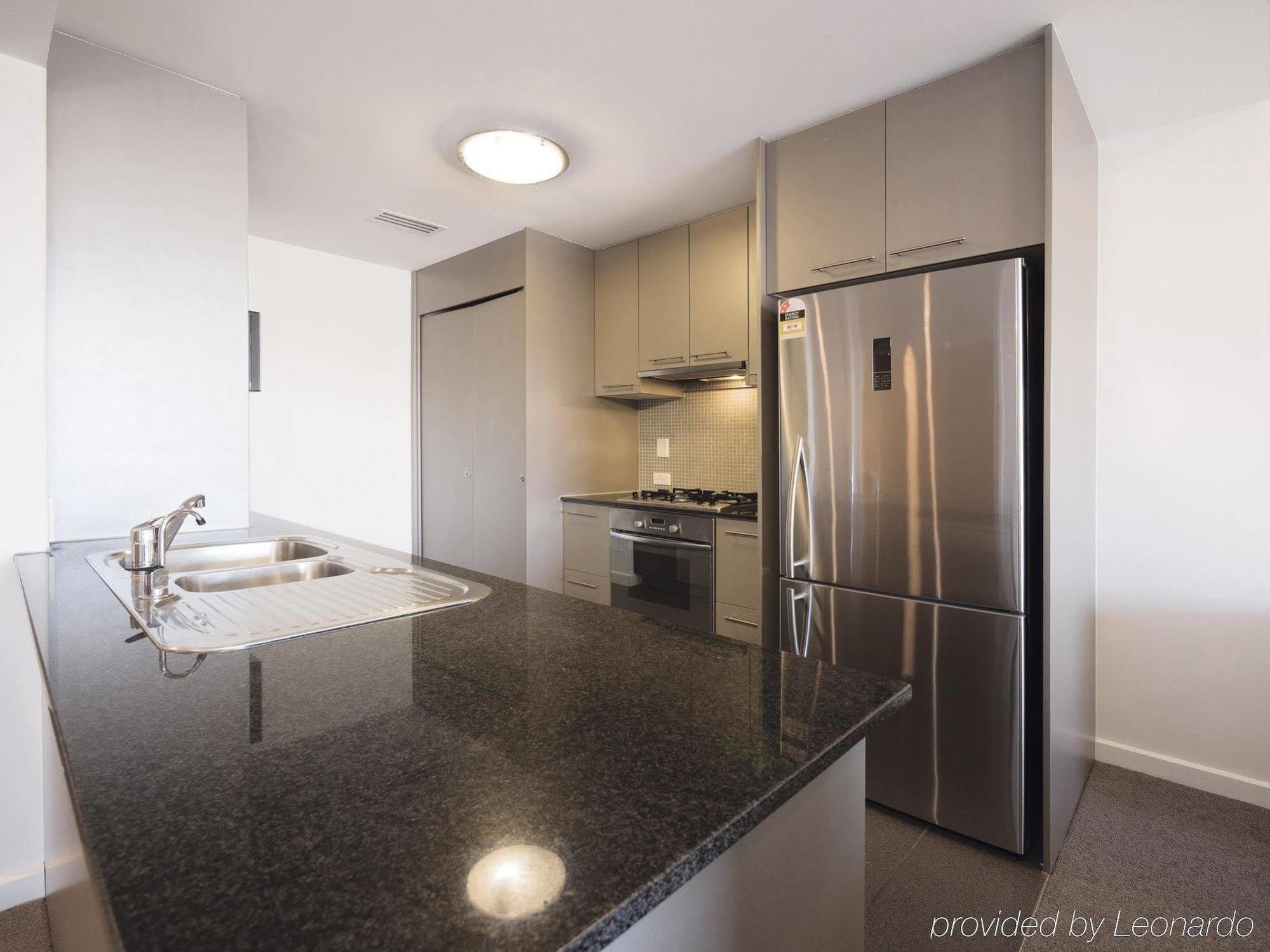 Oaks Brisbane Mews Suites Luaran gambar